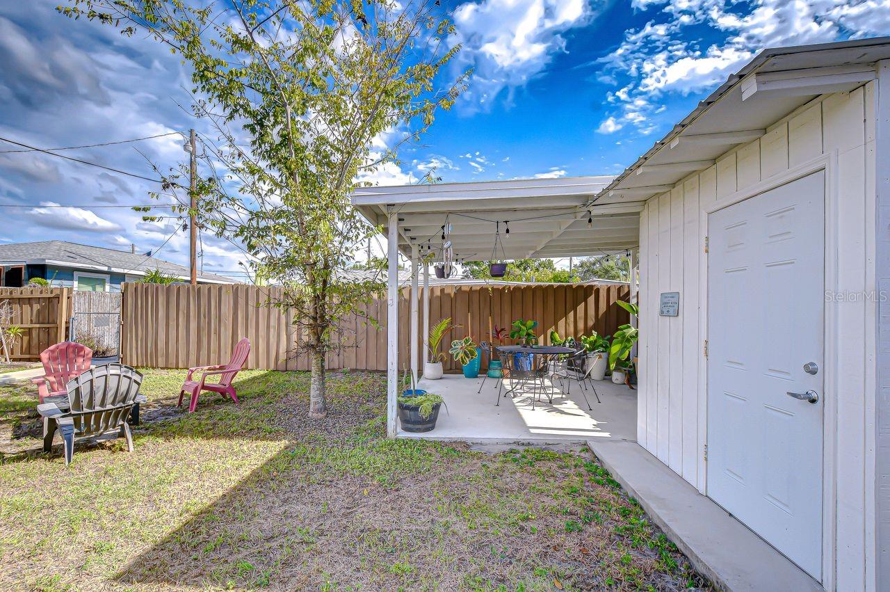 4444 17th St W #b Property Photo 8