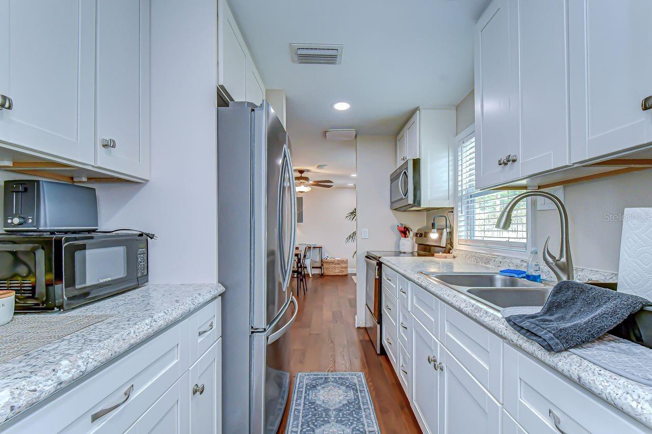4444 17th St W #b Property Photo 13