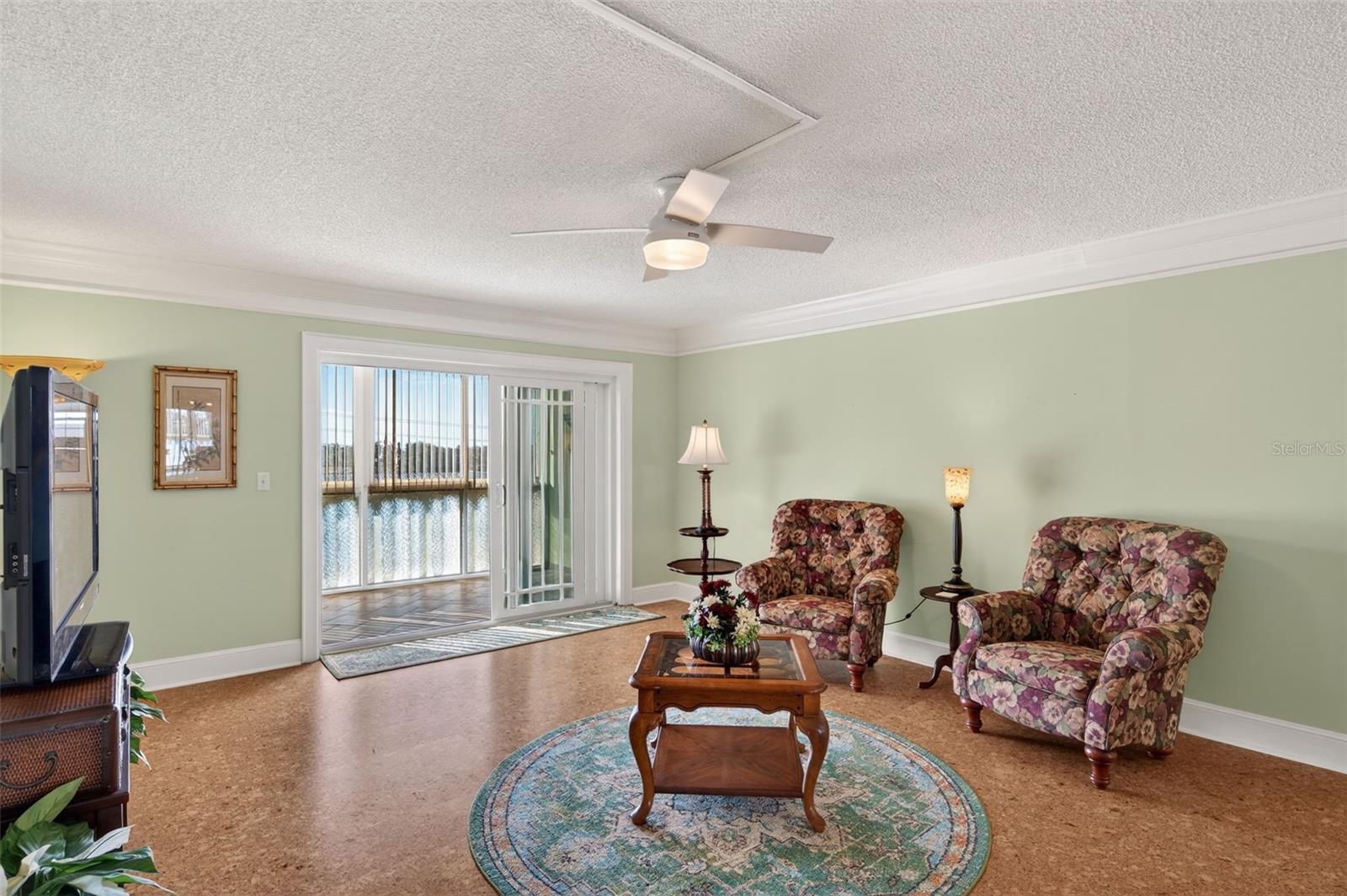 131 Bluff View Dr #403 Property Photo 7