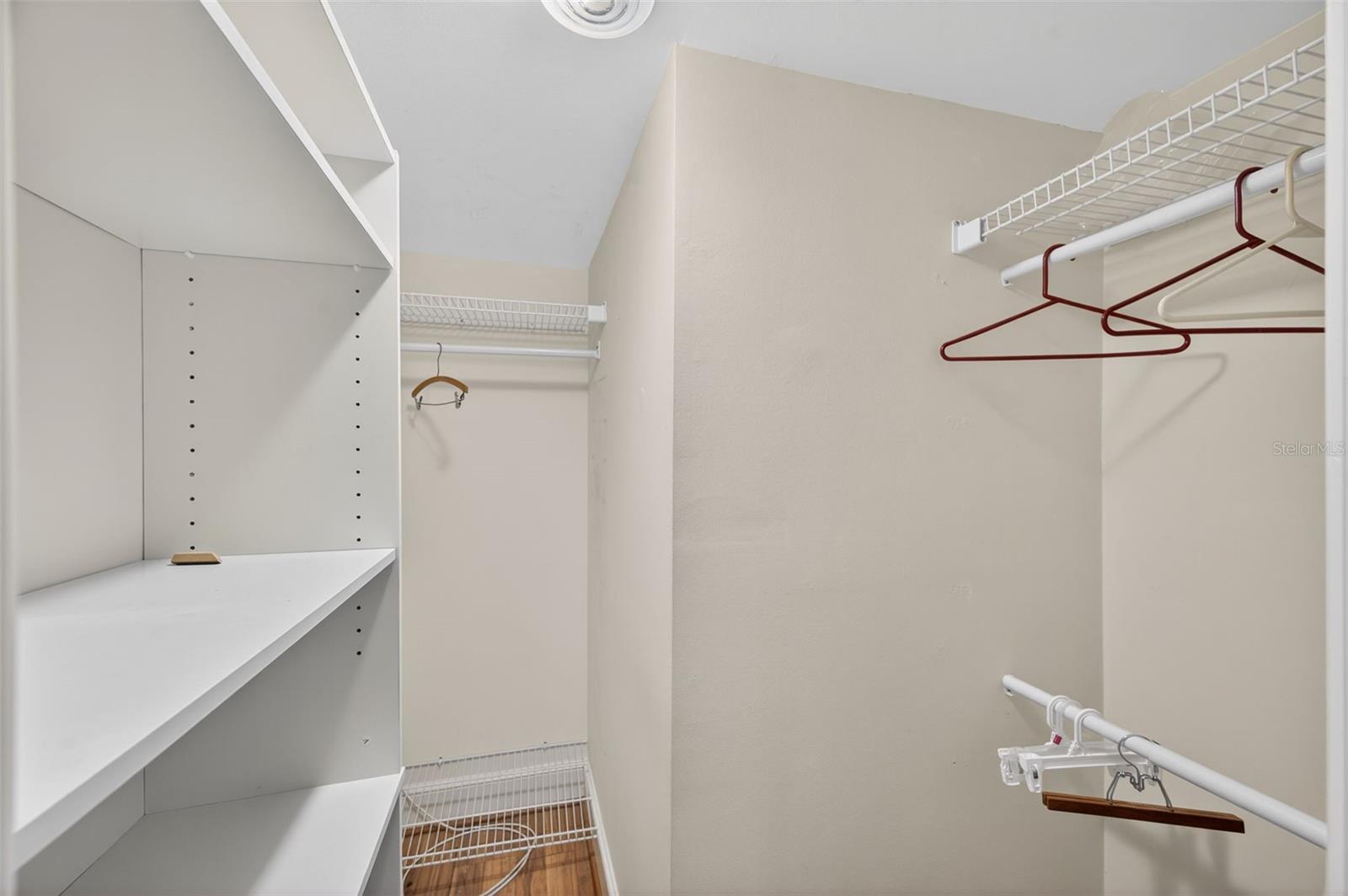 131 Bluff View Dr #403 Property Photo 17