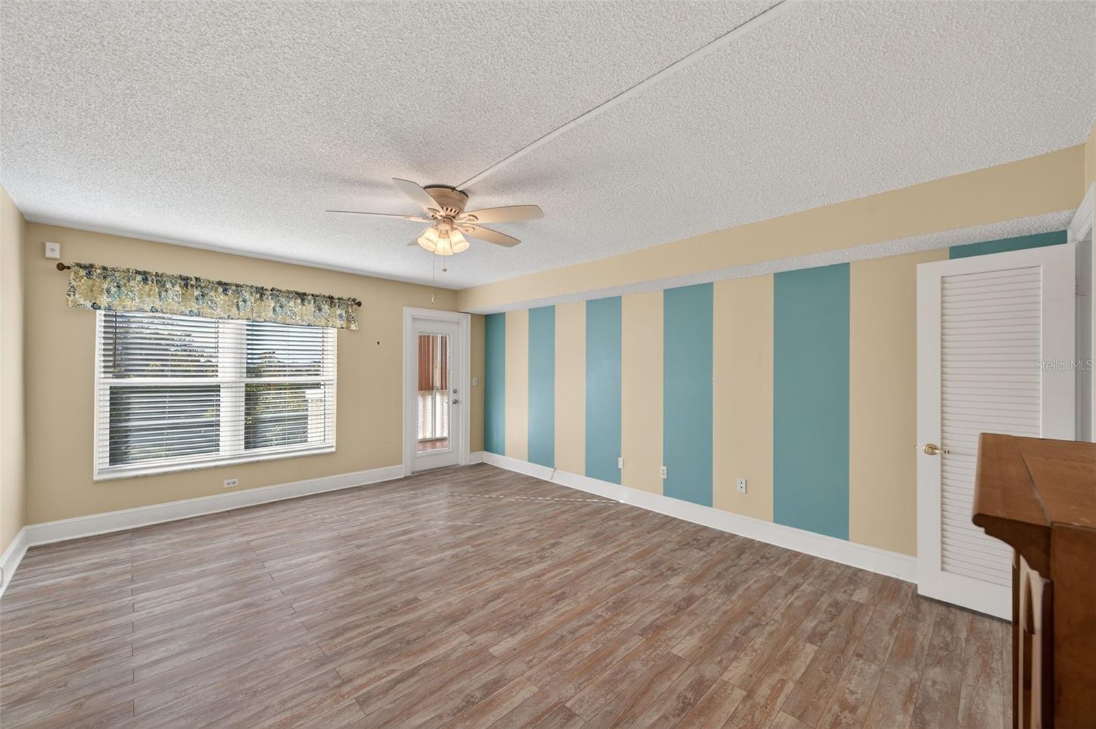 131 Bluff View Dr #403 Property Photo 23