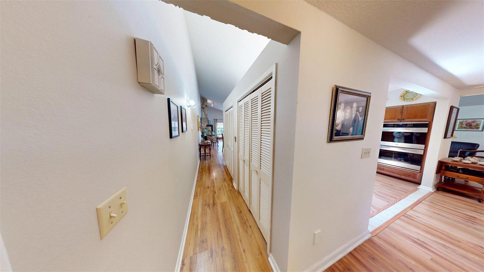 2215 Toniwood Ln Property Photo 18