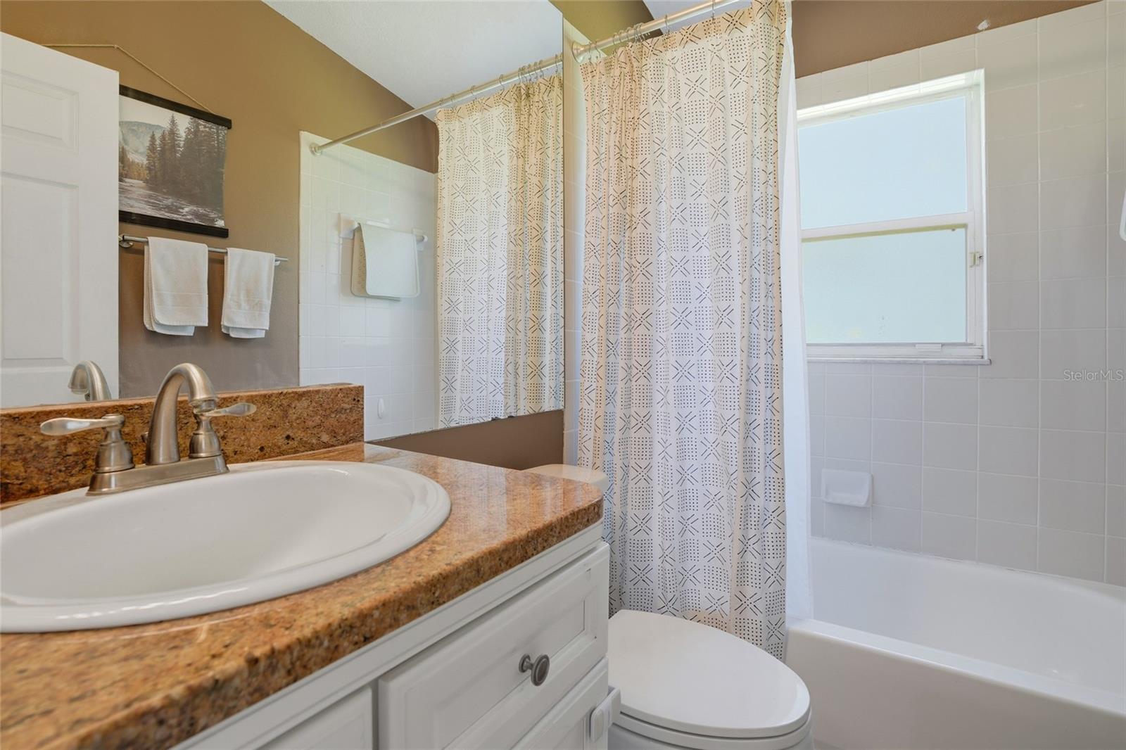 5712 Whitebark Dr Property Photo 10