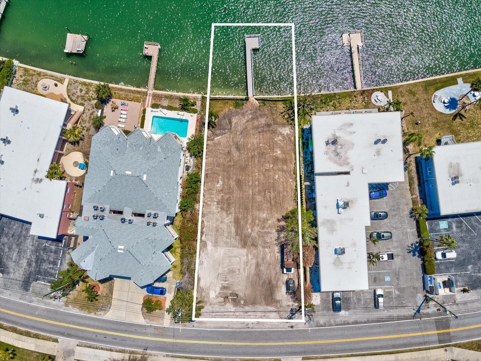 141 104th Ave Property Photo 2