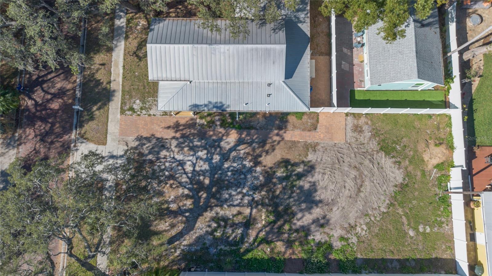 448 Locklie St Property Photo 49