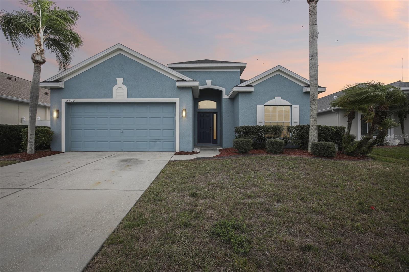 2700 Sierra Vista Way Property Photo
