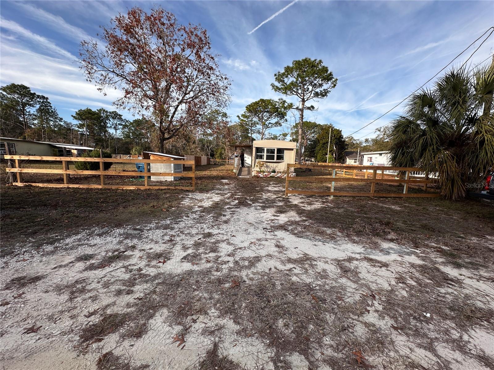 16083 Naples St Property Photo 1