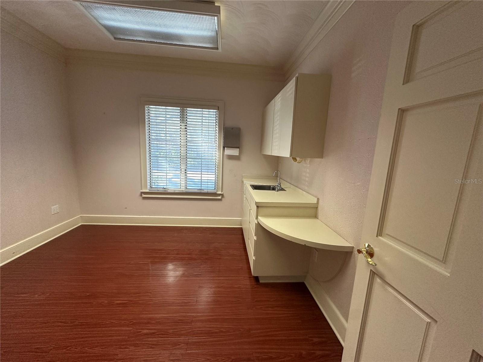 1005 Pinellas St Property Photo 18