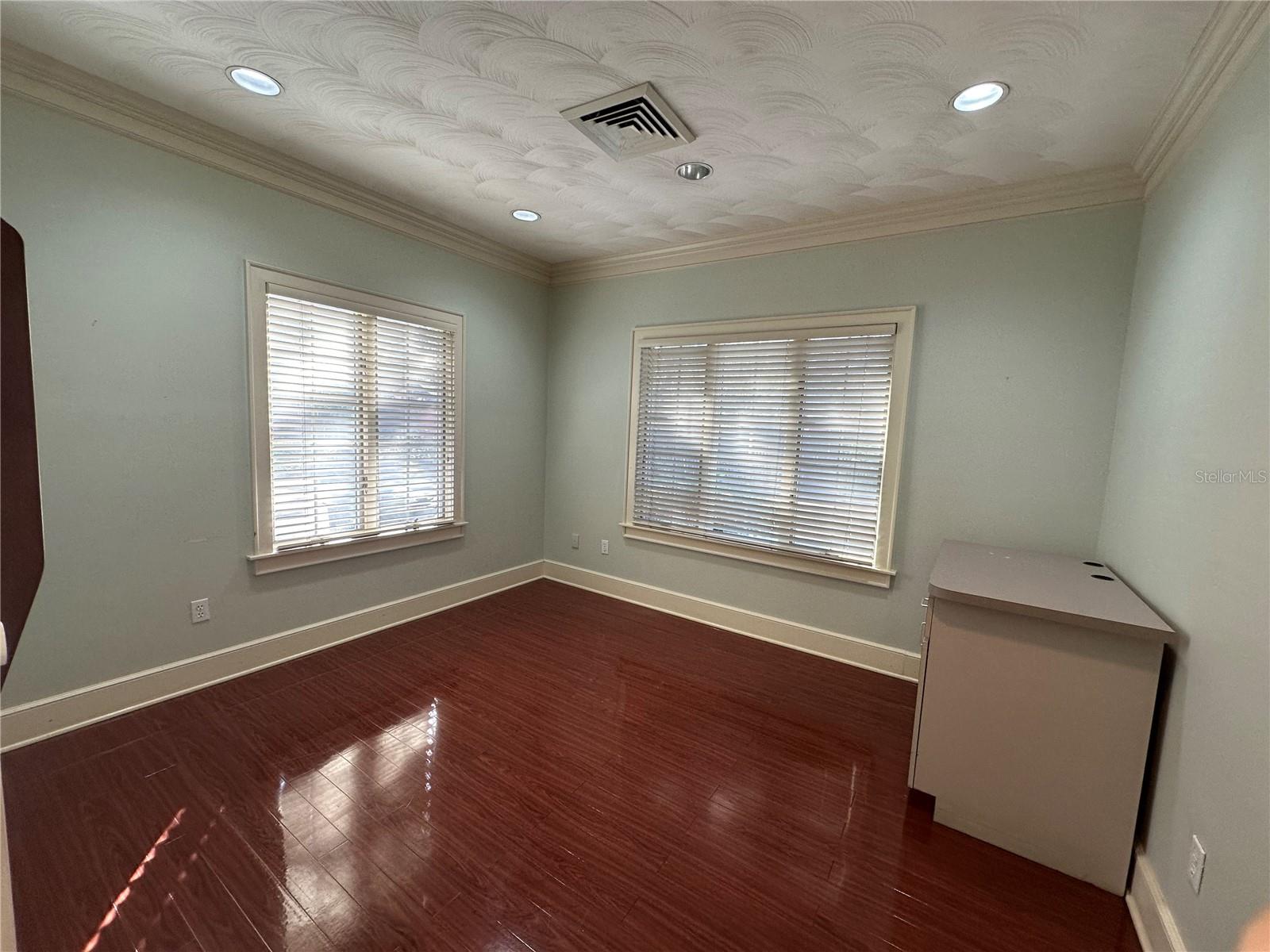 1005 Pinellas St Property Photo 19