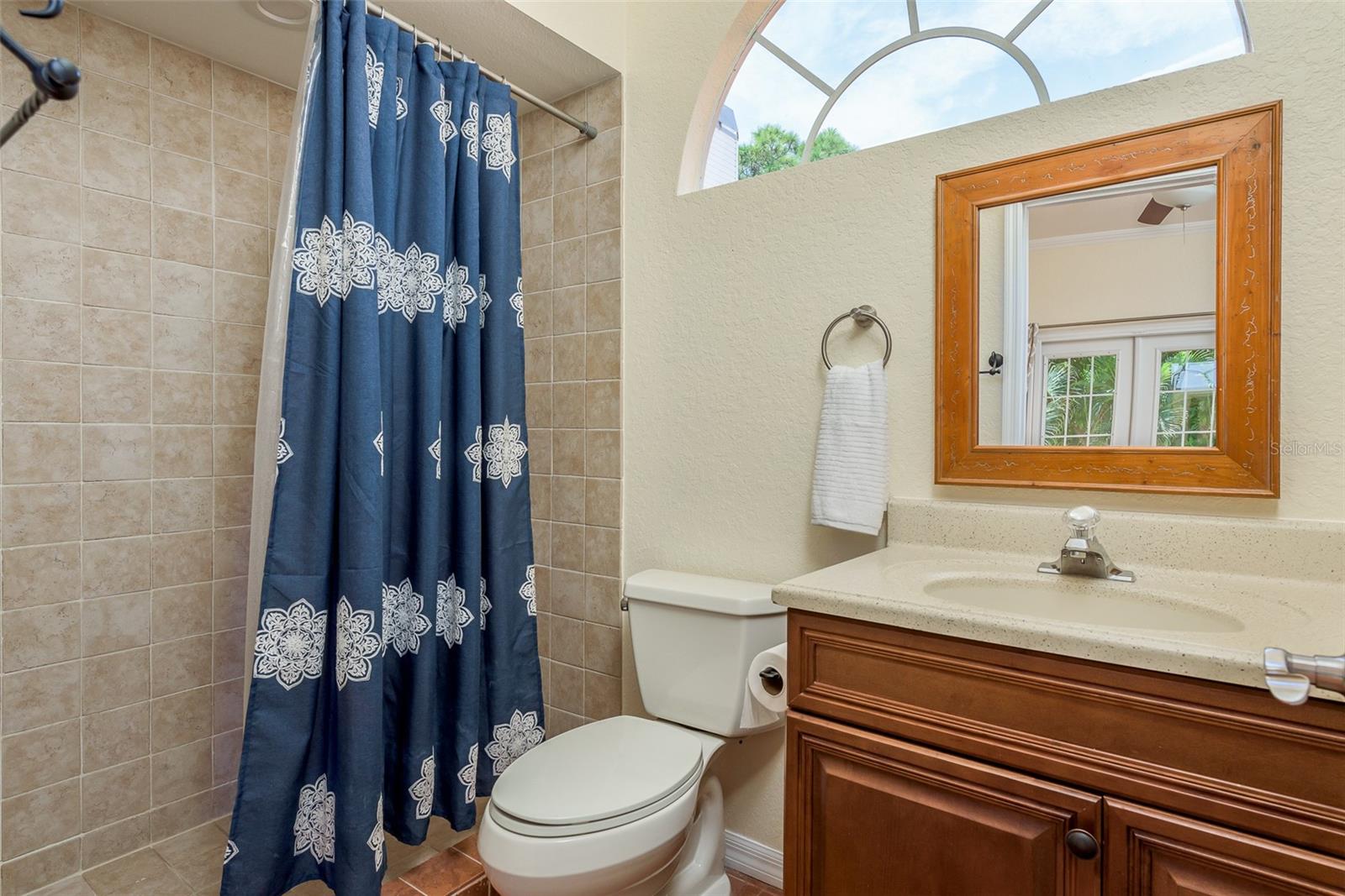 302 Shore Dr Property Photo 45