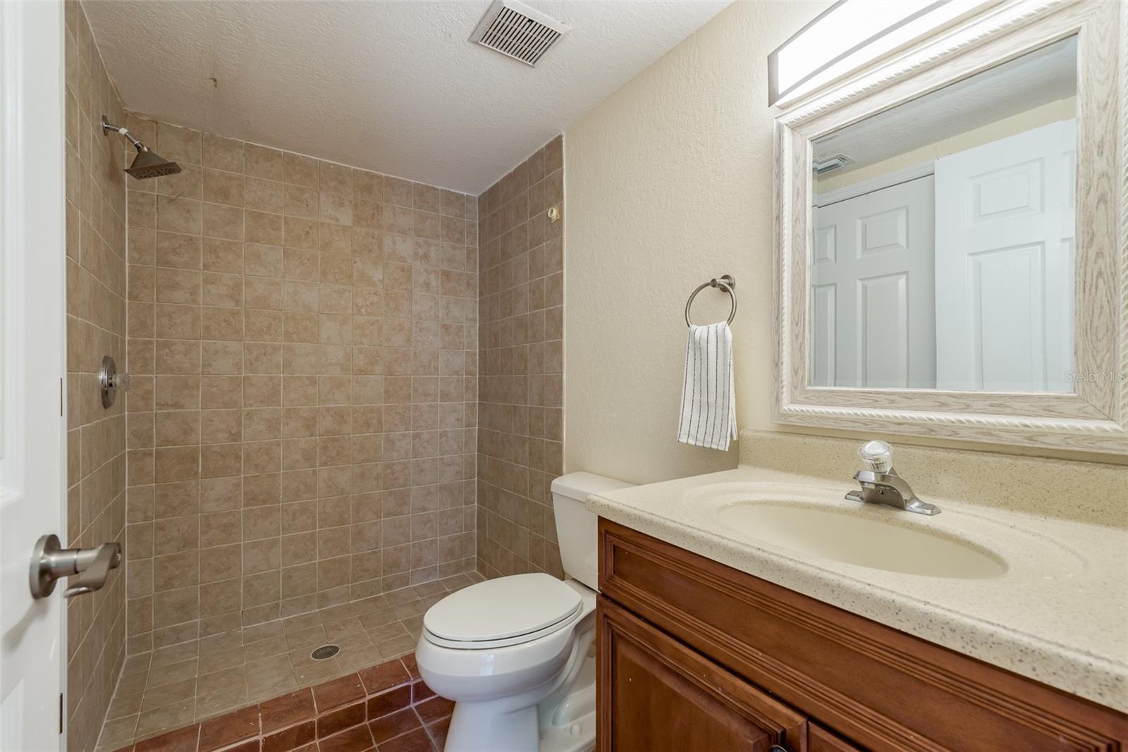 302 Shore Dr Property Photo 48