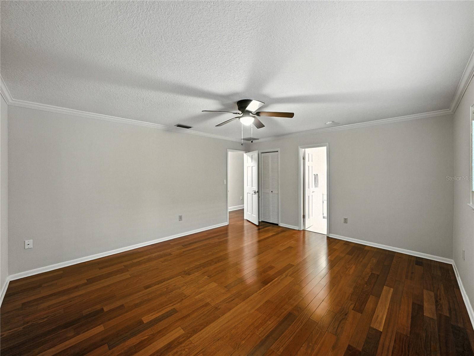 1249 Lake Point Dr Property Photo 43