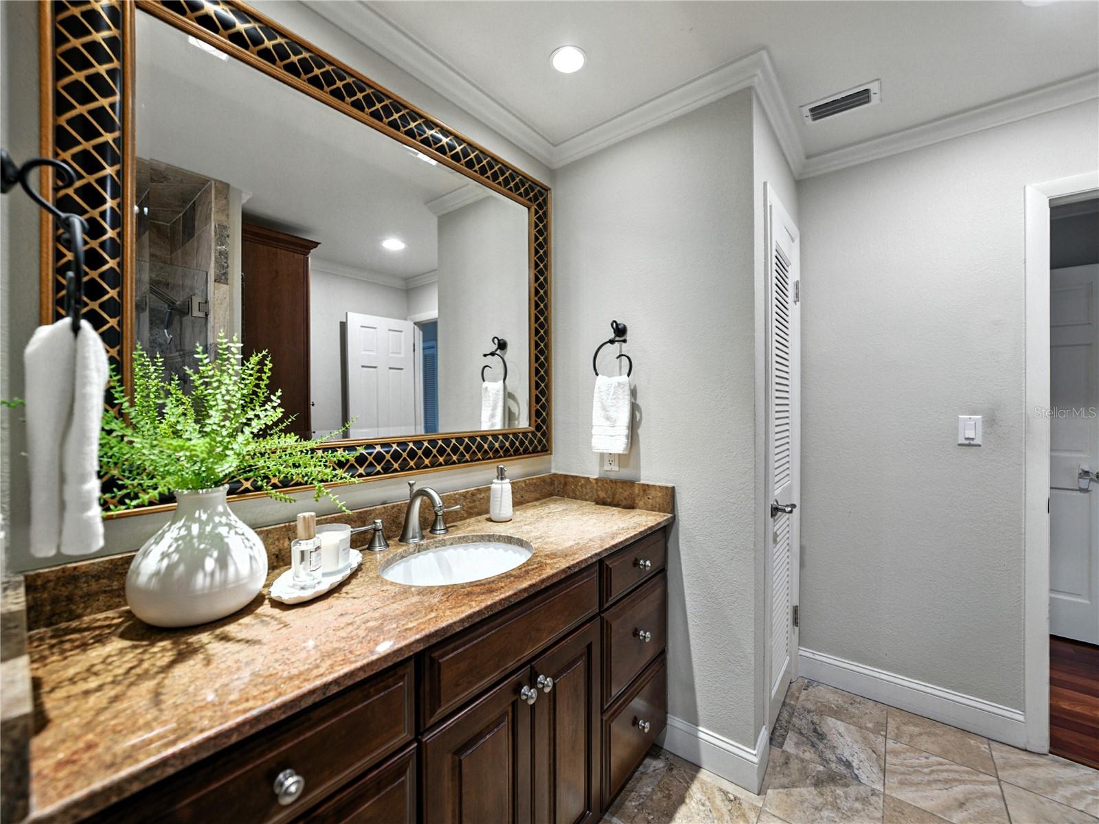 1249 Lake Point Dr Property Photo 61