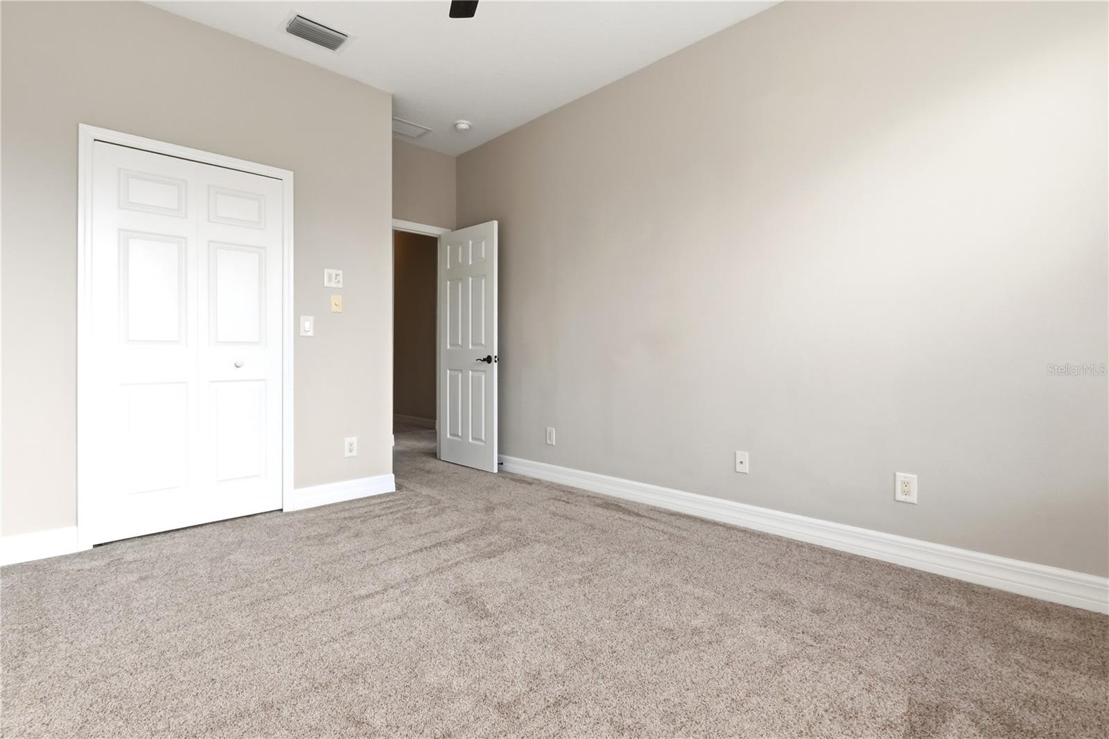 12507 Silverdale St Property Photo 43
