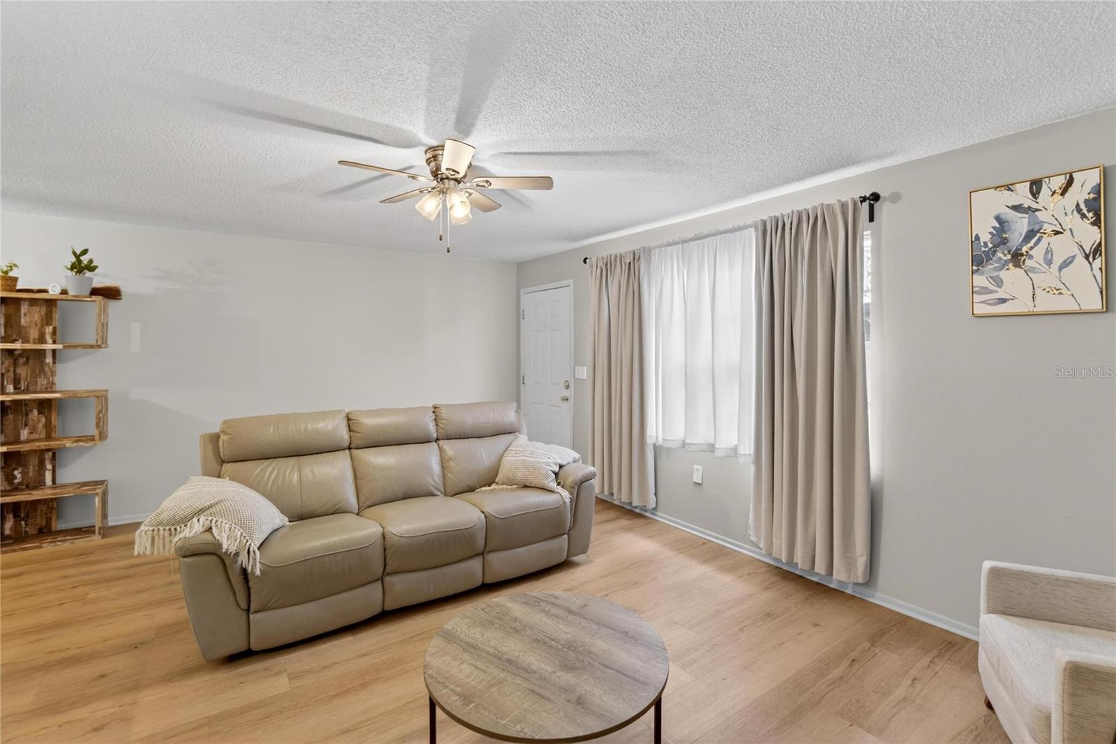 11920 Dietz Dr #11920 Property Photo 4