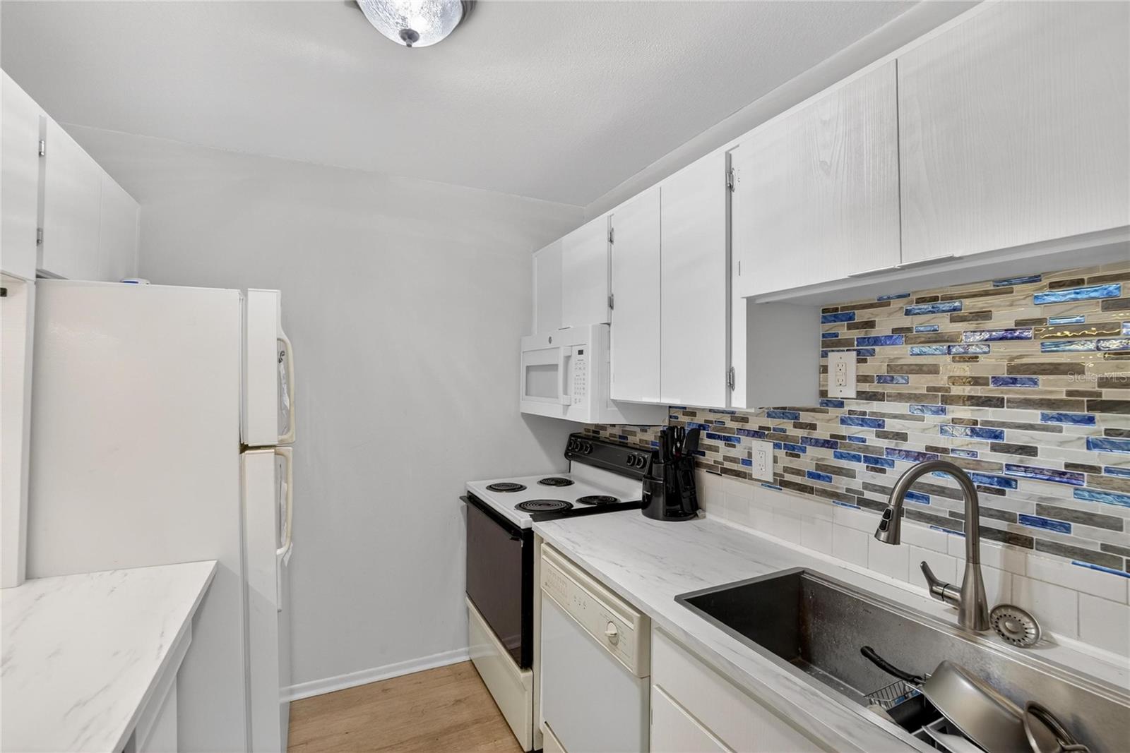 11920 Dietz Dr #11920 Property Photo 15
