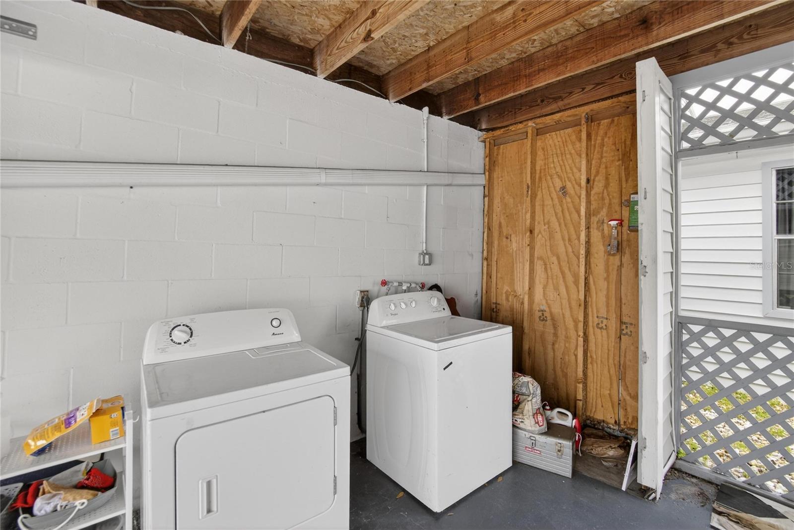 11920 Dietz Dr #11920 Property Photo 37