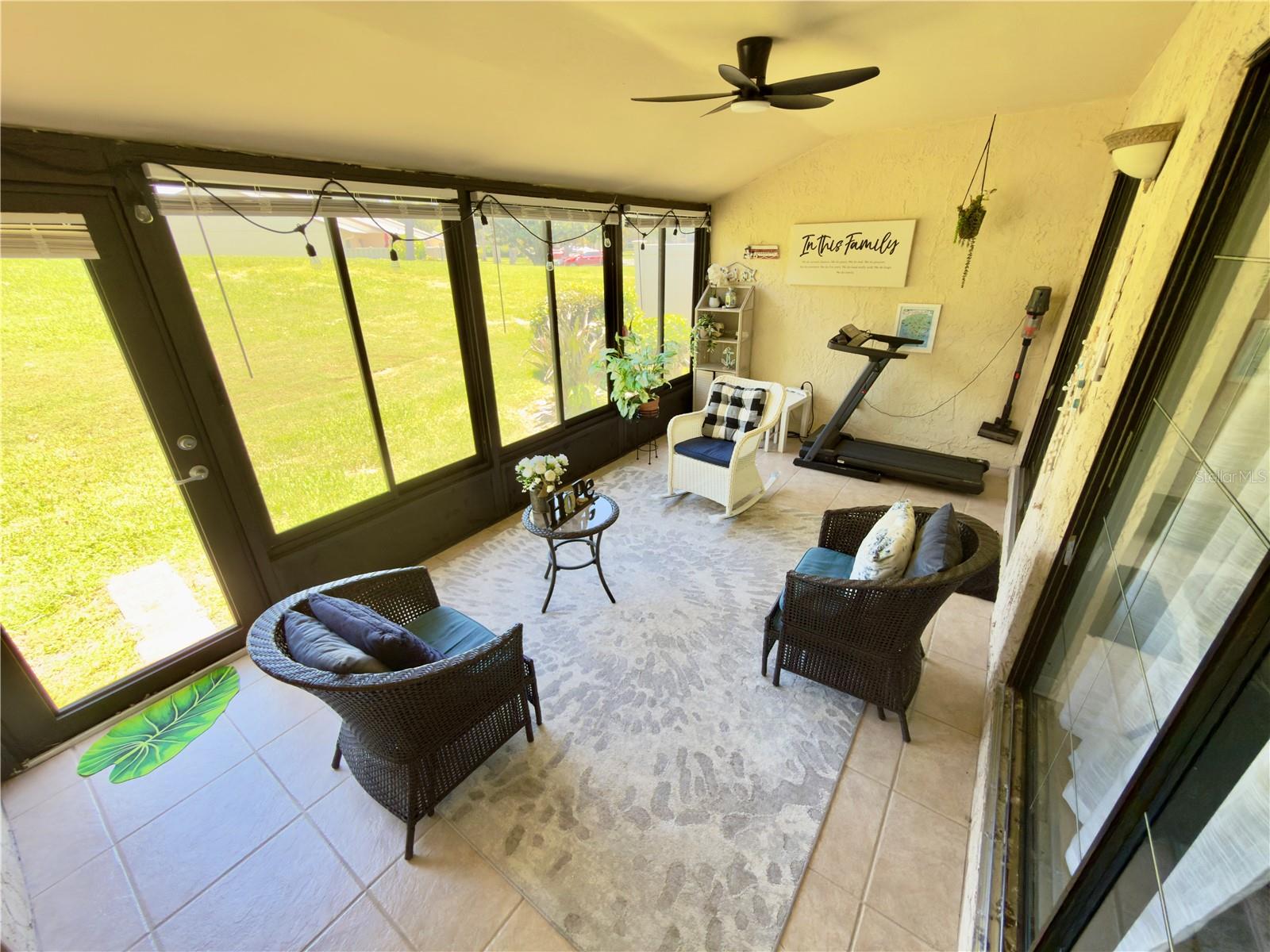 1333 Shady Pine Way #d Property Photo 14