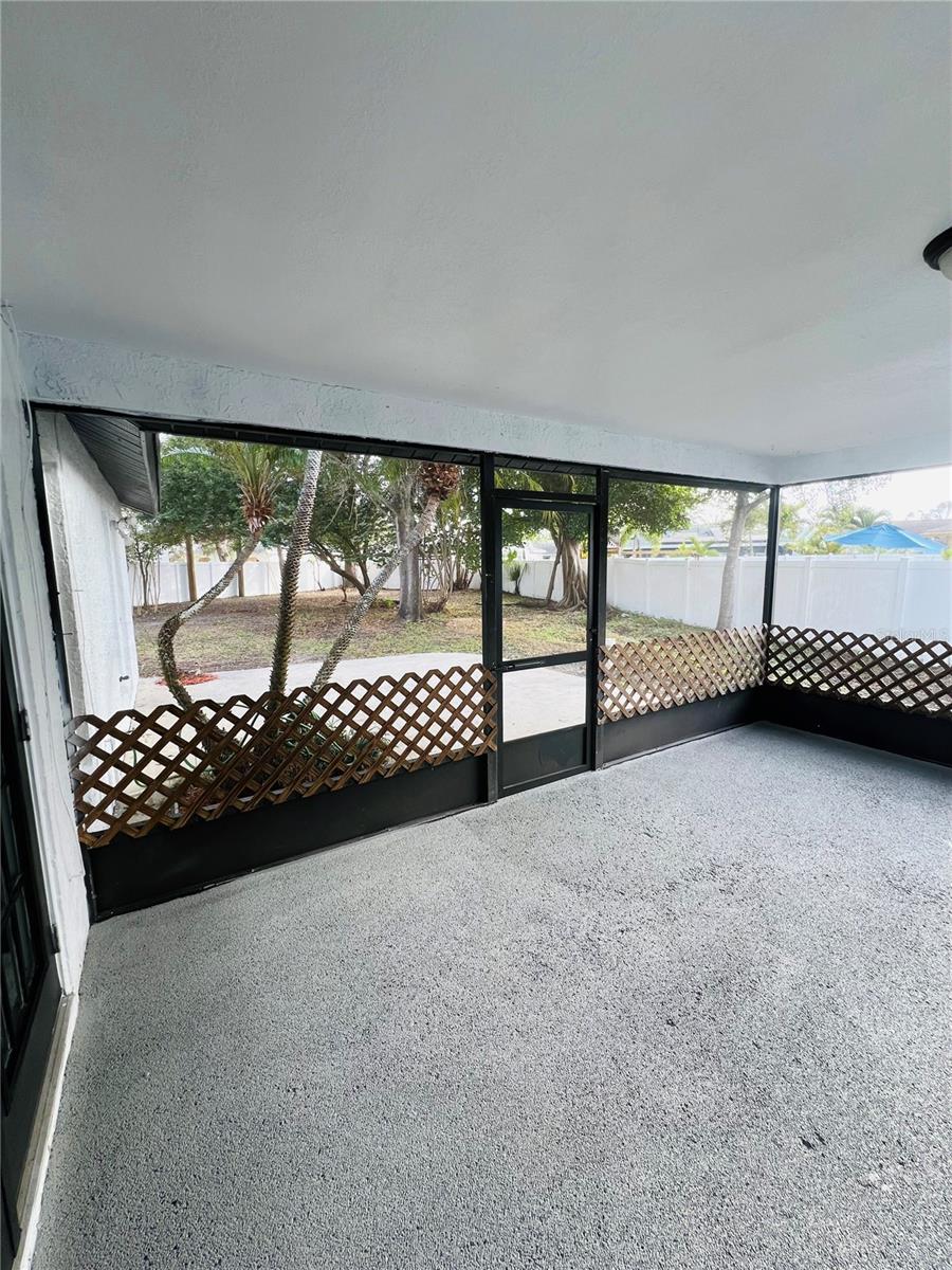 12195 71st Way Property Photo 29