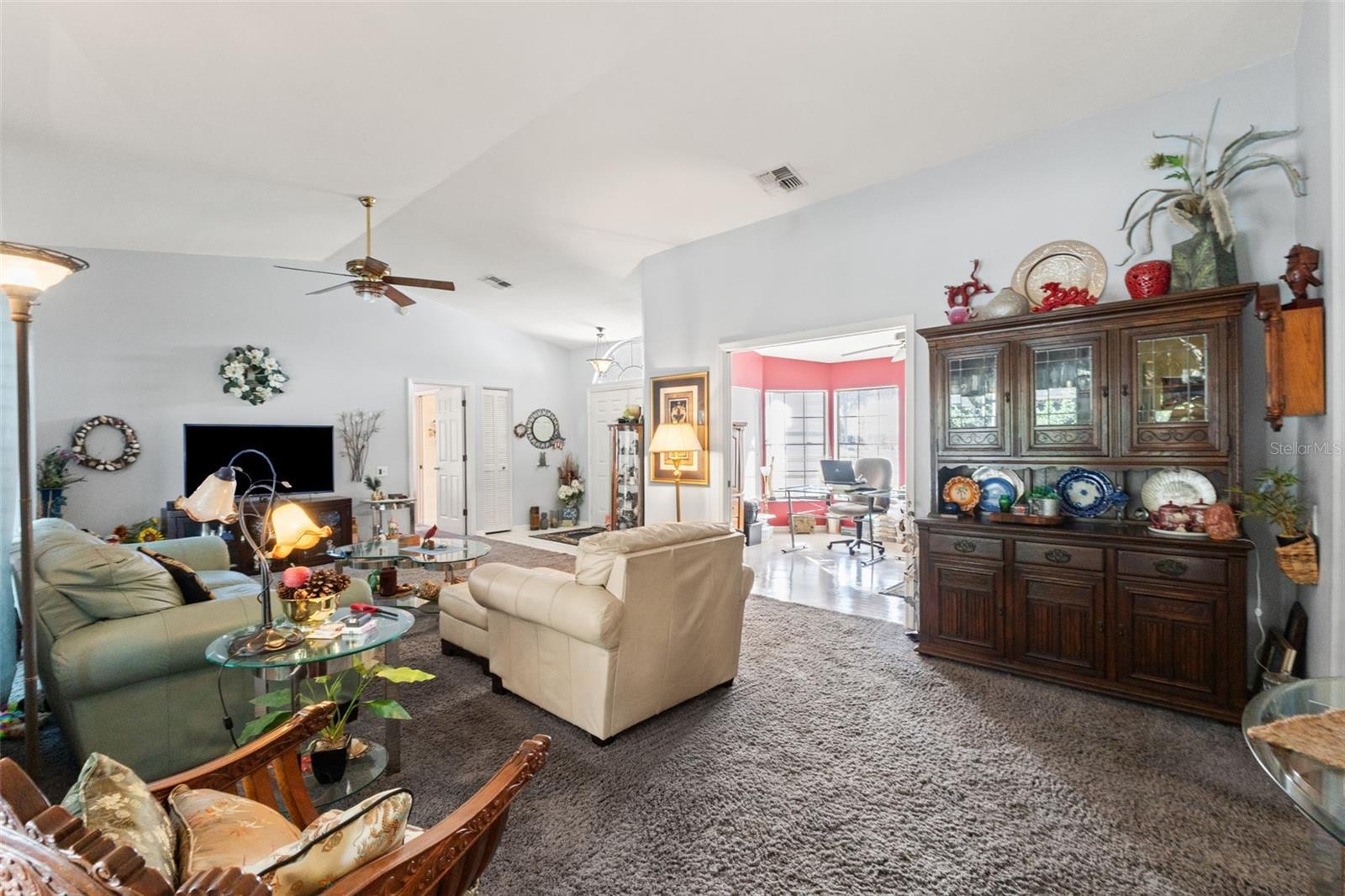 13732 Triumph Ct Property Photo 9