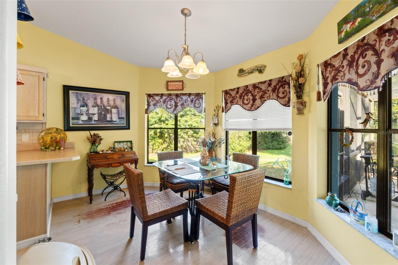 13732 Triumph Ct Property Photo 10