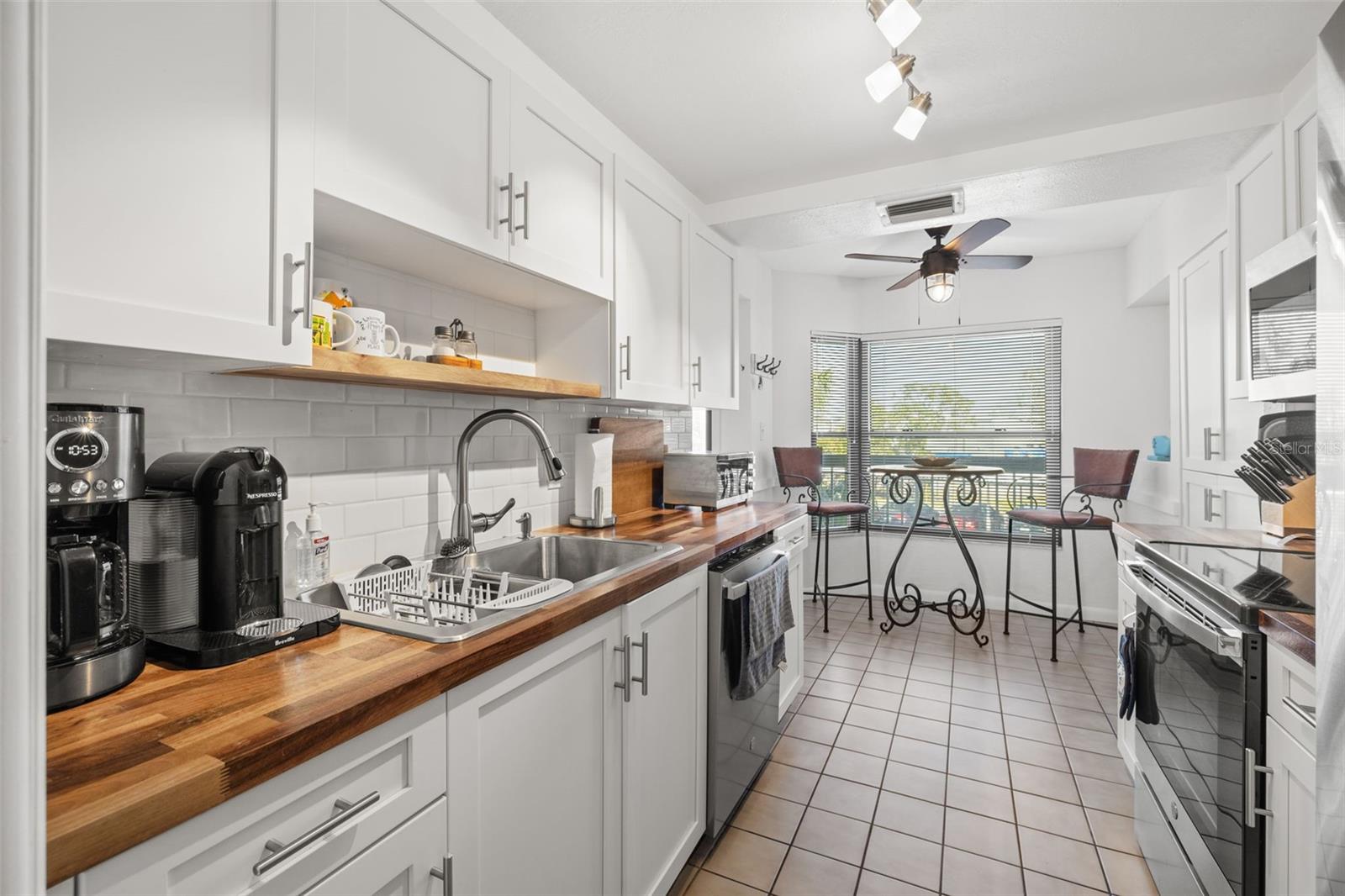 1316 Pasadena Ave S #204 Property Photo 12