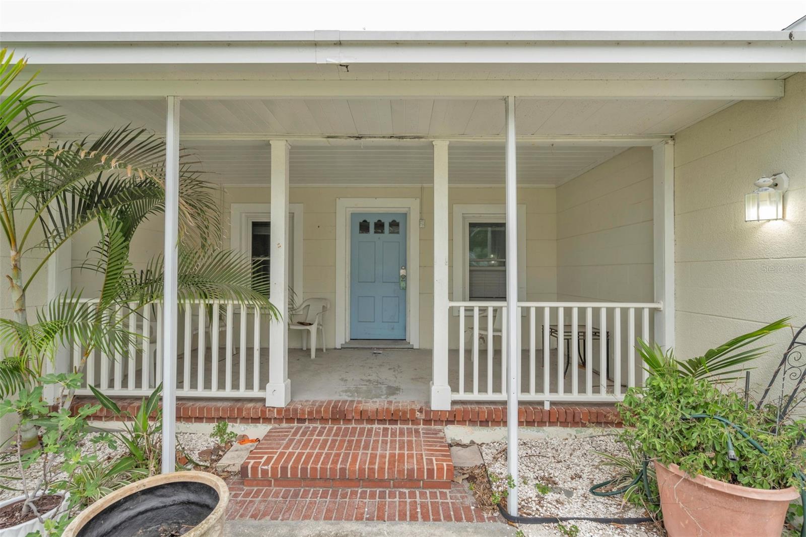 752 Lantana Ave Property Photo 2