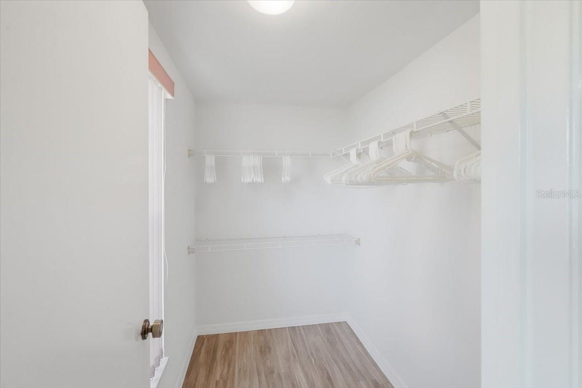 3002 S Rose Ave Property Photo 10