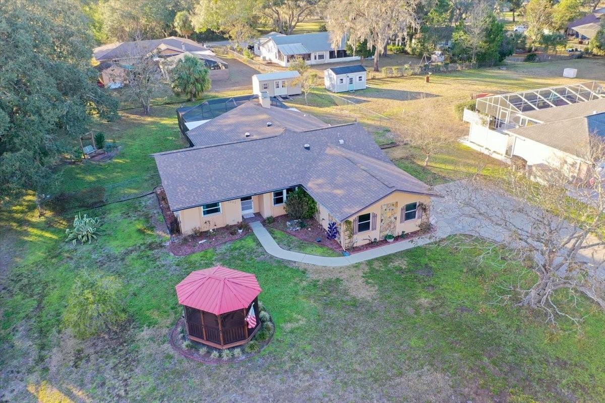 3002 S Rose Ave Property Photo 33