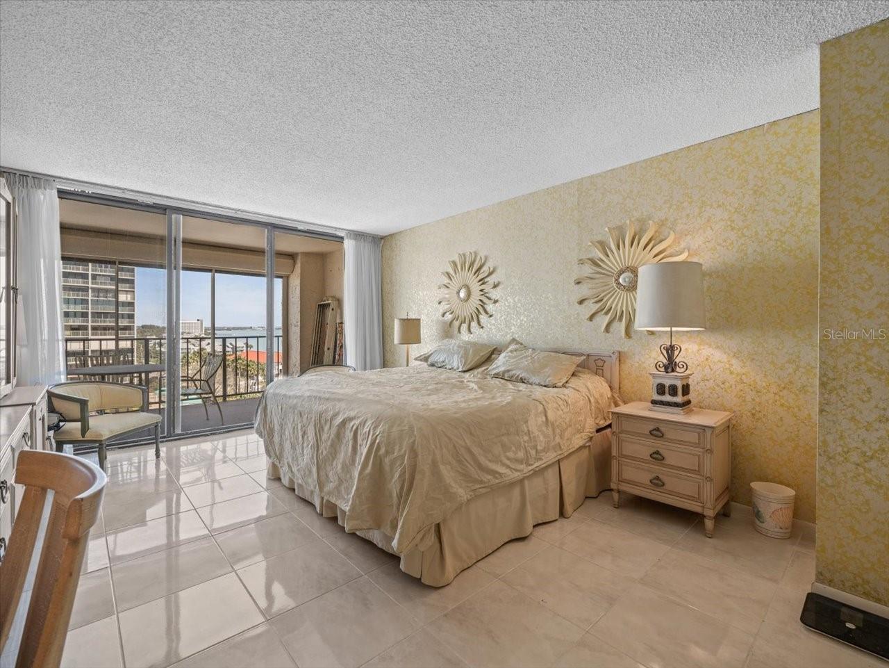 1400 Gulf Blvd #806 Property Photo 38