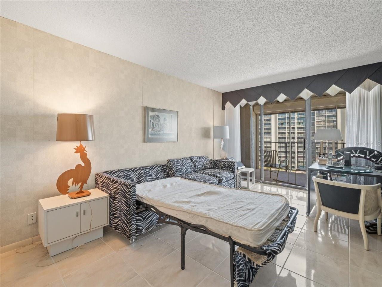 1400 Gulf Blvd #806 Property Photo 44