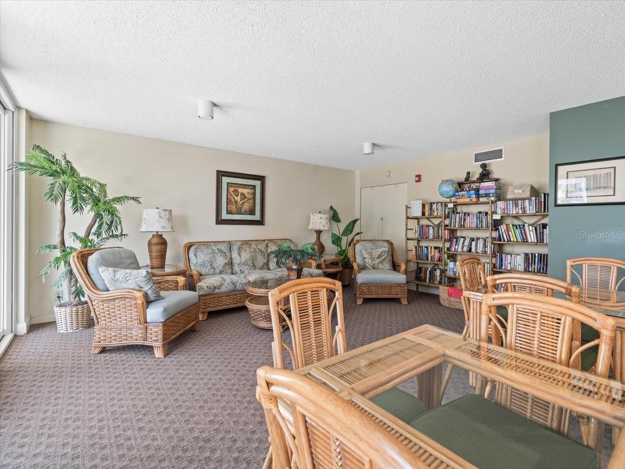 1400 Gulf Blvd #806 Property Photo 69