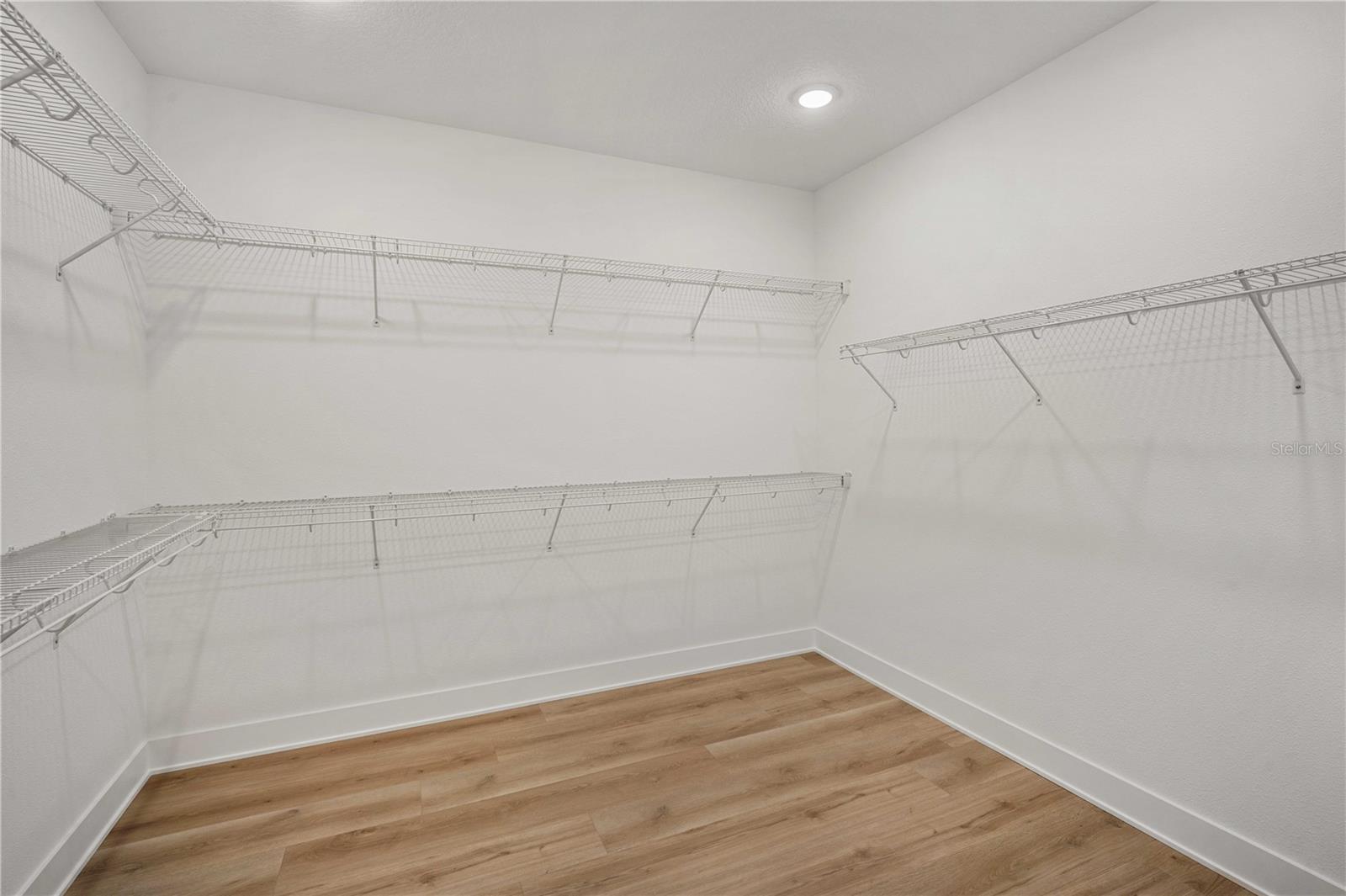 3310 W Rogers Ave Property Photo 24