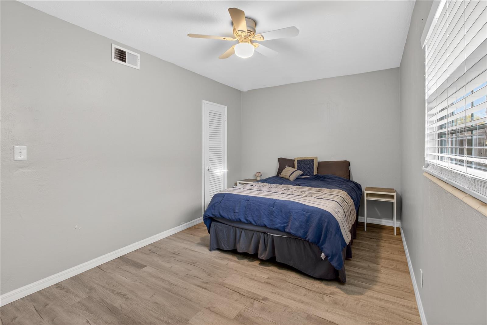 5021 37th Ave N Property Photo 16