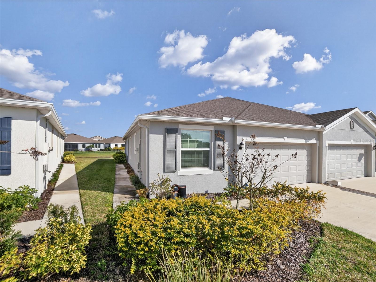 411 157th Ct E Property Photo 2