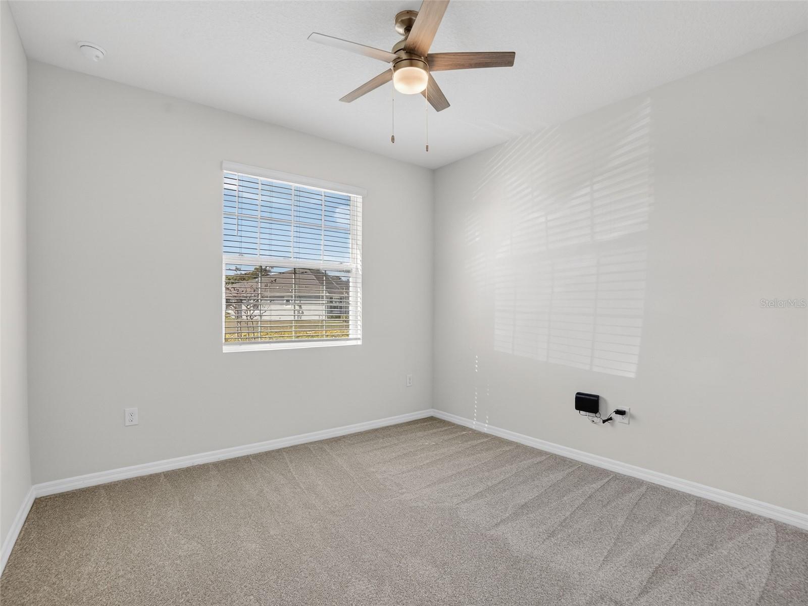 411 157th Ct E Property Photo 24