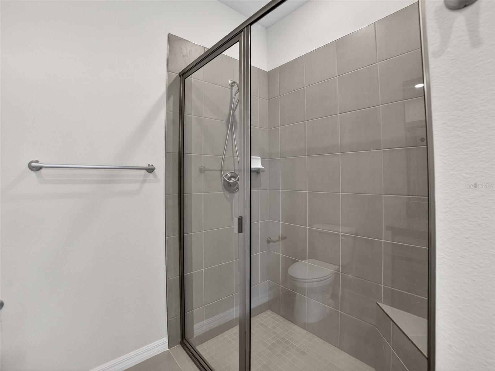 411 157th Ct E Property Photo 27