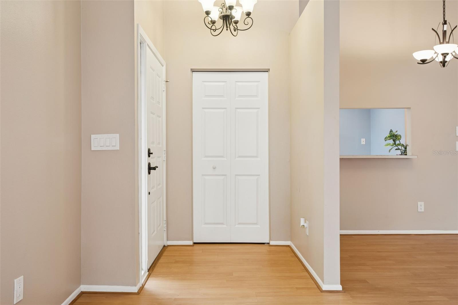 3280 Mcmath Dr Property Photo 5