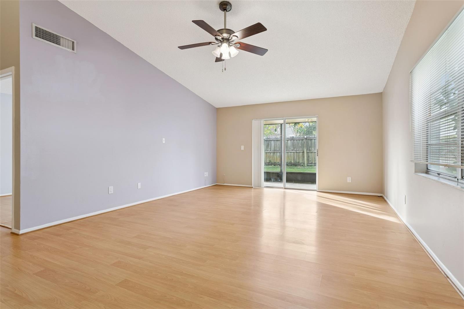 3280 Mcmath Dr Property Photo 8