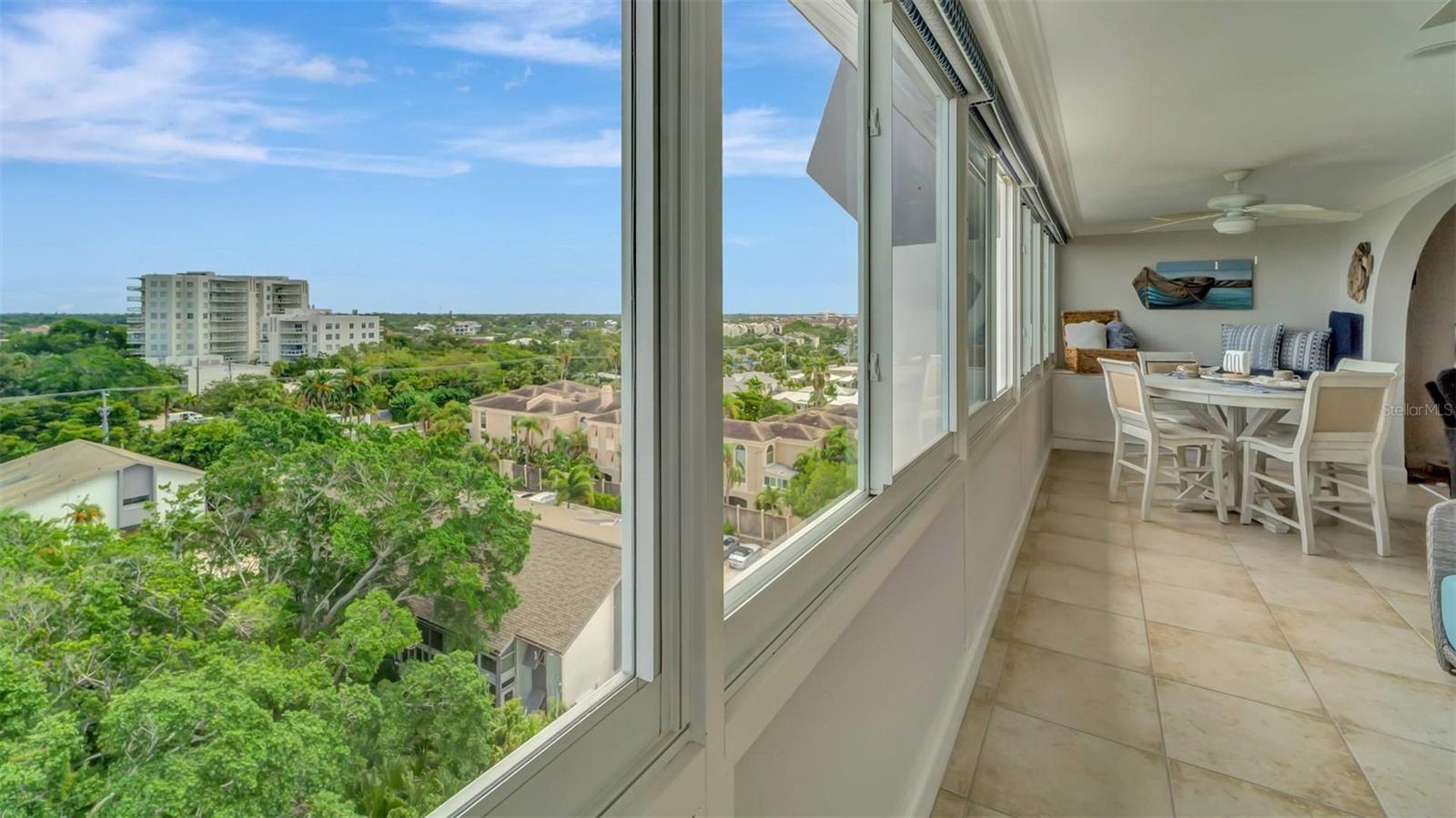 1125 W Peppertree Dr #705 Property Photo 14