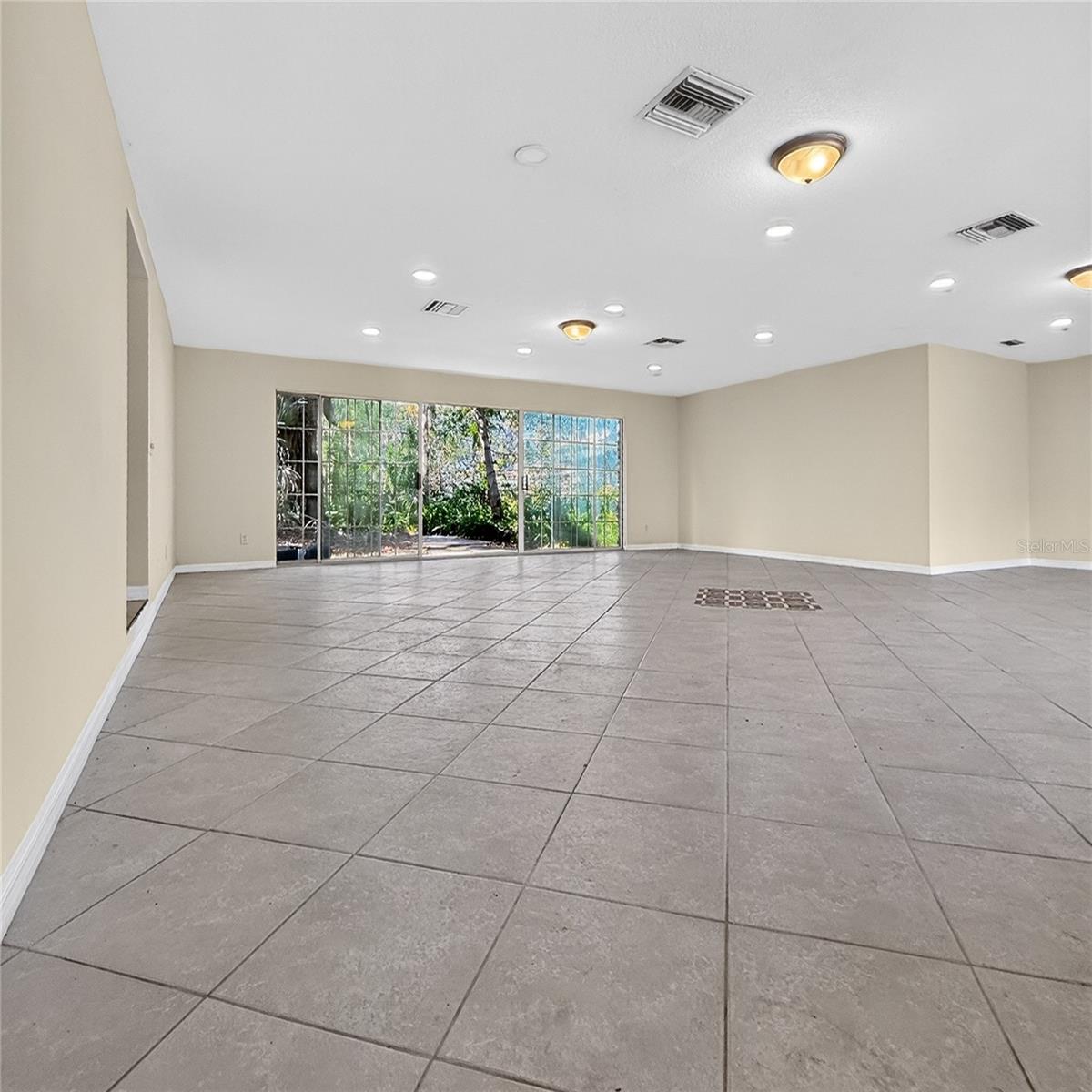 17220 Estes Rd Property Photo 24