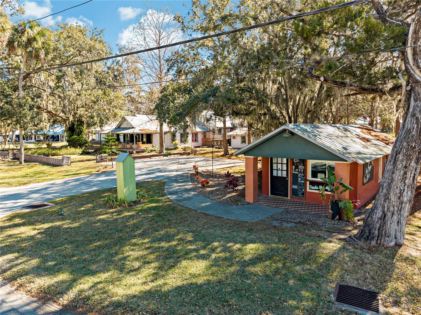 10844 W Yulee Dr Property Photo 8