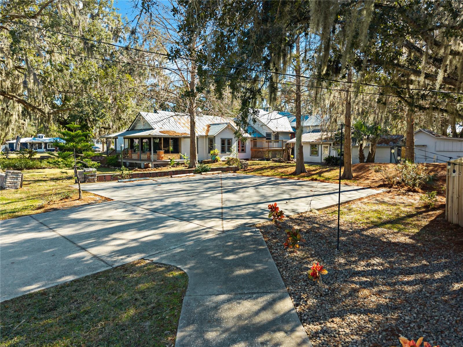 10844 W Yulee Dr Property Photo 9