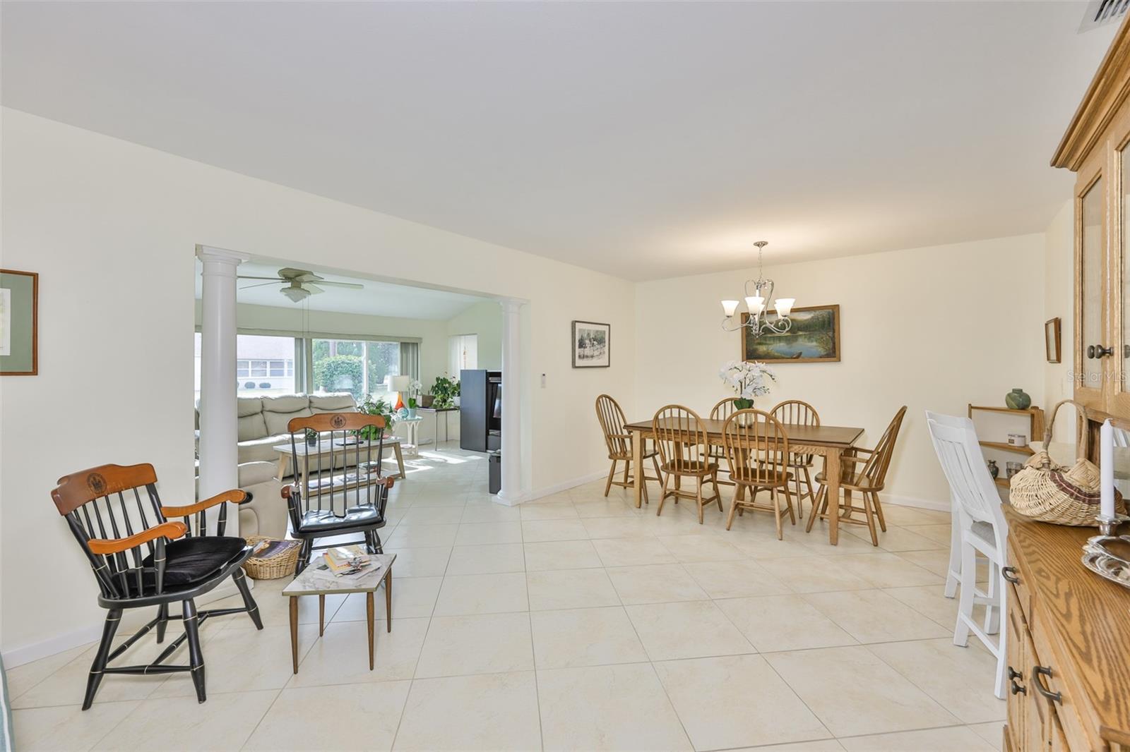 1520 Danbury Dr Property Photo 8