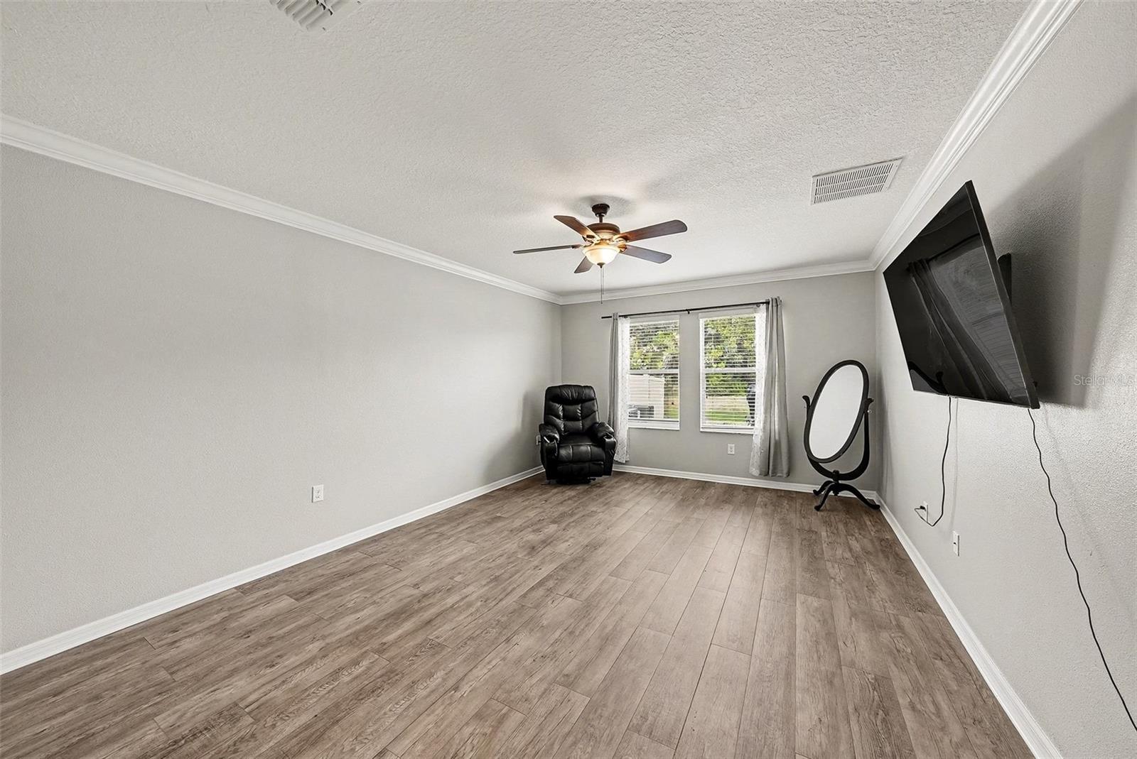 10657 Standing Stone Dr Property Photo 14