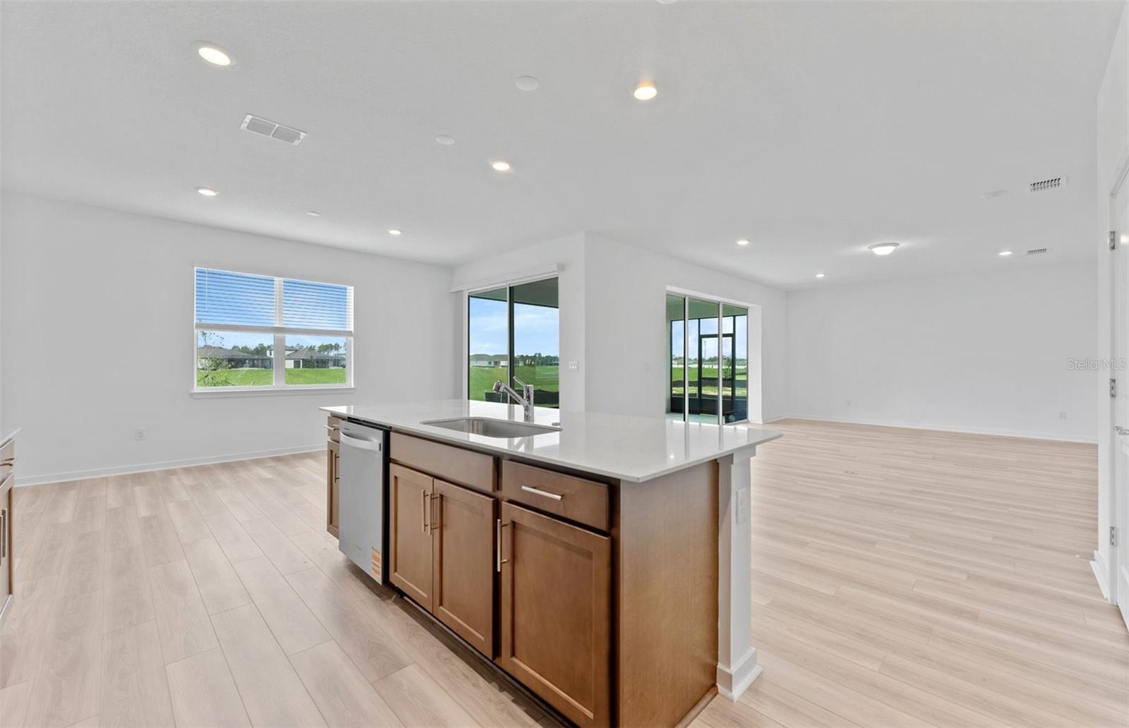 4264 Obsidian Dr Property Photo 4