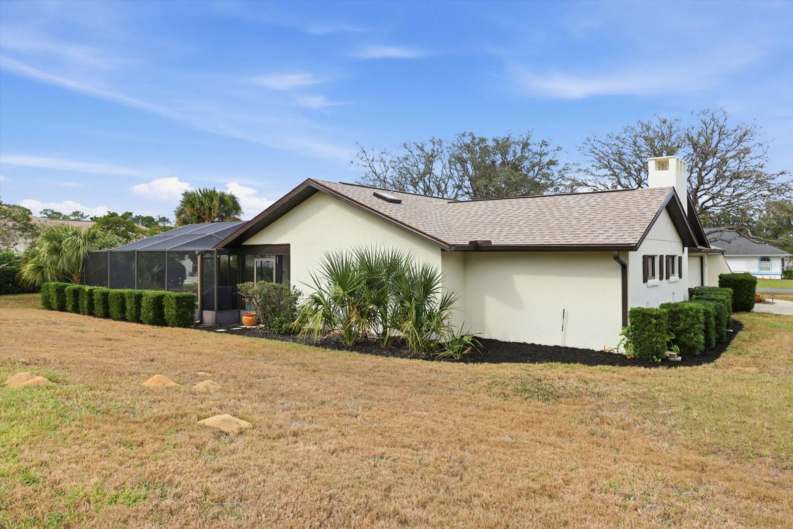 560 E Falconry Ct Property Photo 34