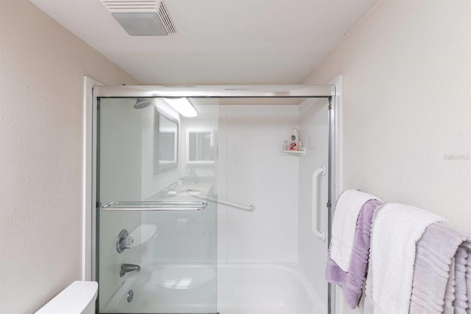 1125 W Peppertree Dr #707 Property Photo 15