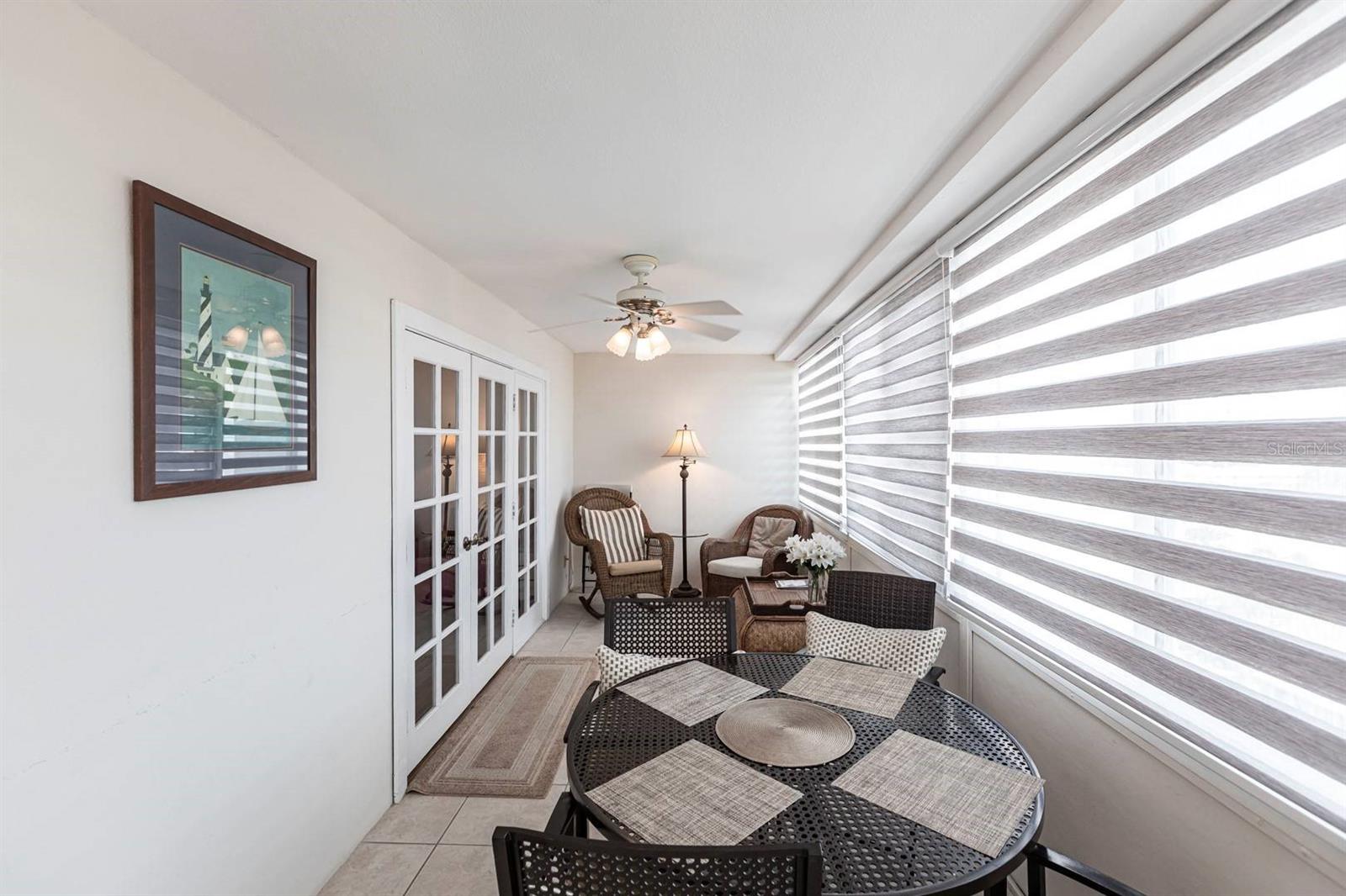 1125 W Peppertree Dr #707 Property Photo 21