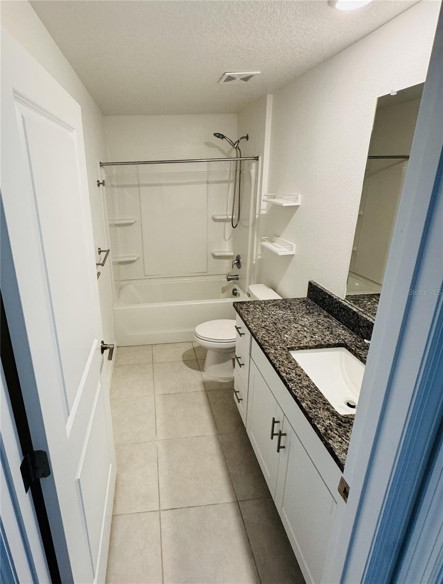 13181 Garnet Raspberry Ave Property Photo 5